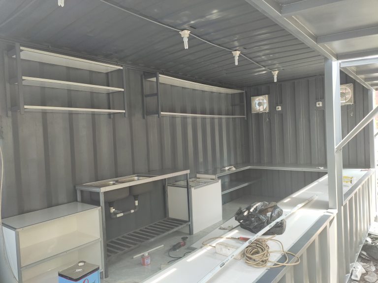 Jual Container Bekas Cafe